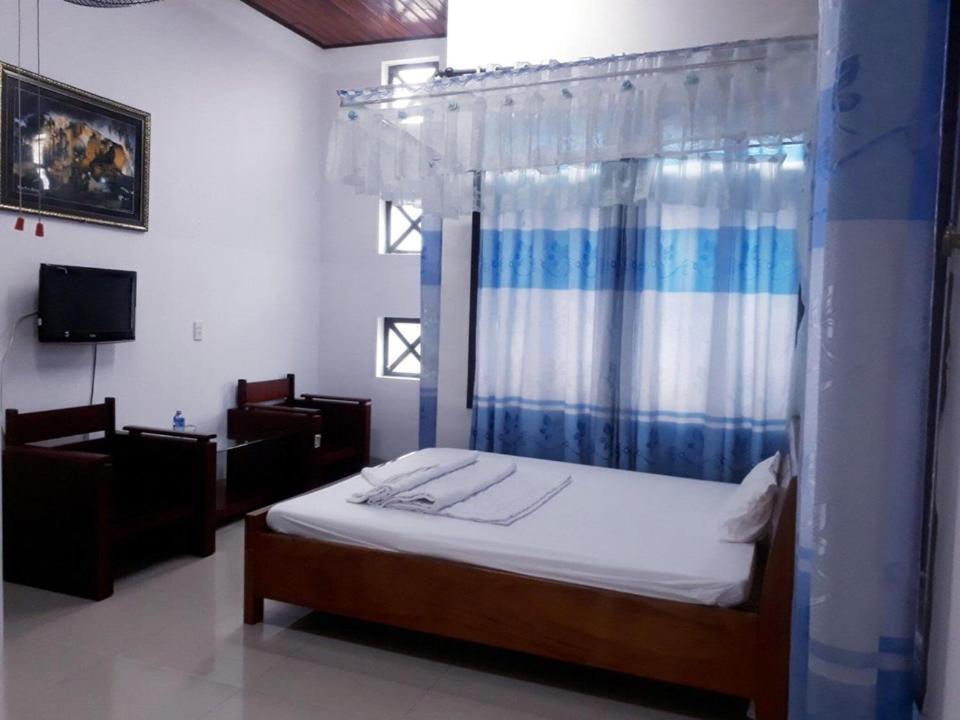 Hôtel Quang Nam Guest à Tam Kỳ Extérieur photo